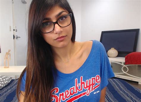 mia.khalifa.divorce|We tried our hardest: Mia Khalifa announces。